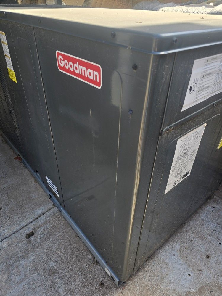 air conditioner NEW  ac unit 5TON Goodman 10yr factory Warranty
