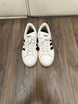 Mens Adidas size 7