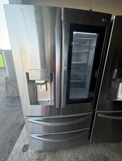 LG 4-Door French Door Fridge Smart Fridge