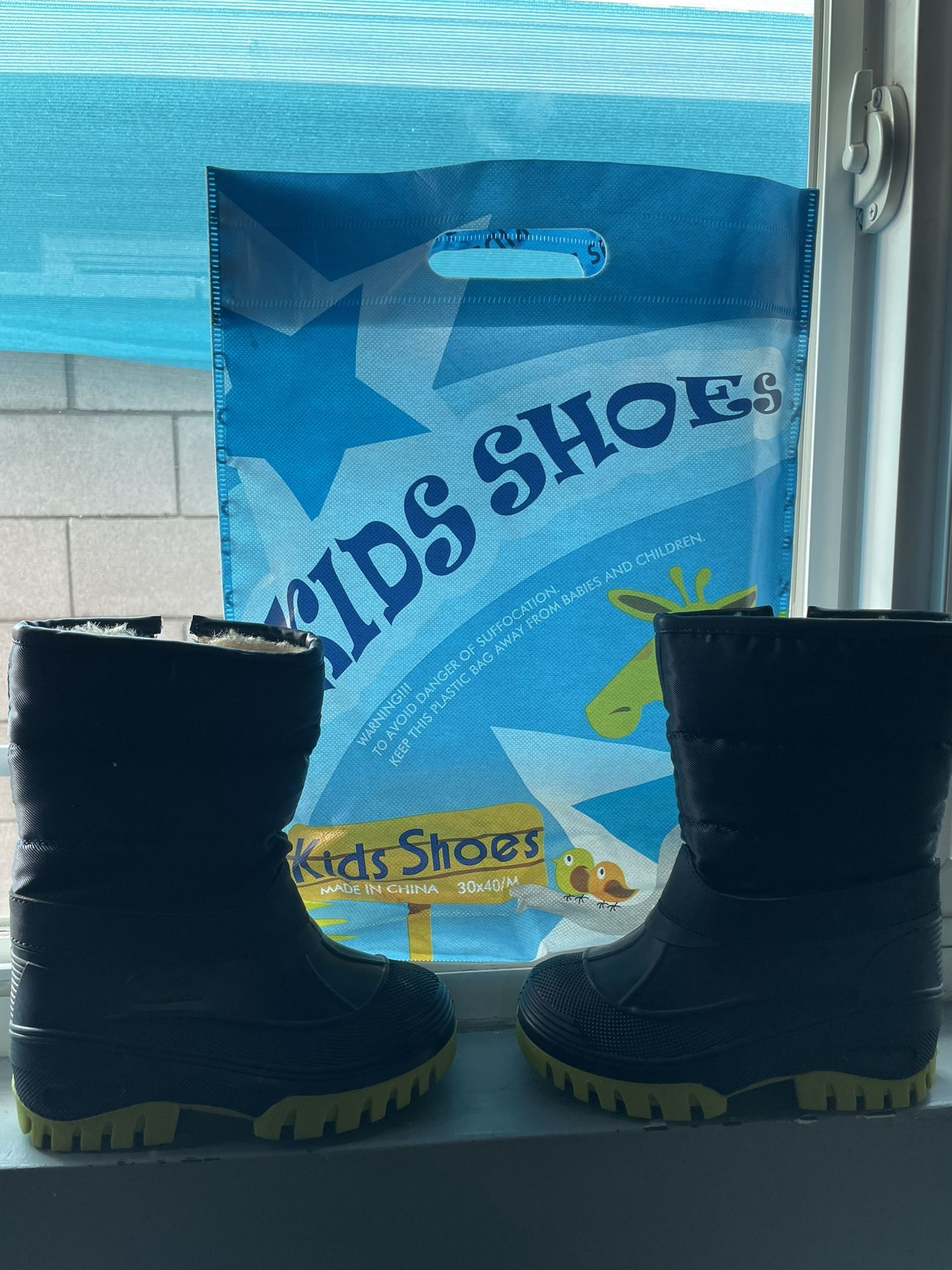Kids Snow Boots