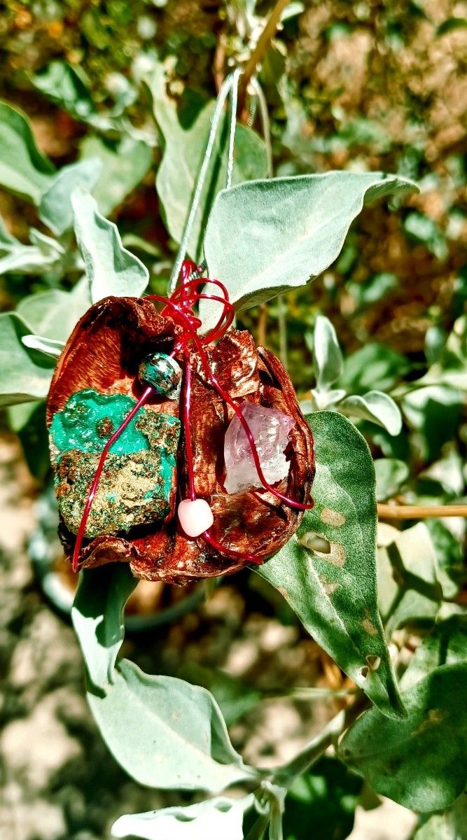 UNIQUE DESIGNED NEW JEWELRY NECKLACES MINERALS NECKLACES GREEN AZURITE!