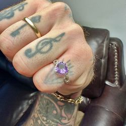 Stunning 🤩!! Genuine  Heart Amethyst + White Sapphire Ring Set In 925 Sterling Silver !