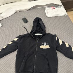 Off-White Arrows Zip Up Hoodie Black