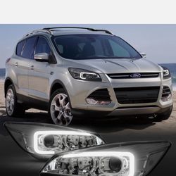 New in box Fits 2013-2016 Ford Escape{LED C-BAR DRL}Smoke/Clear Corner Projector Headlight