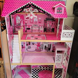 Doll House