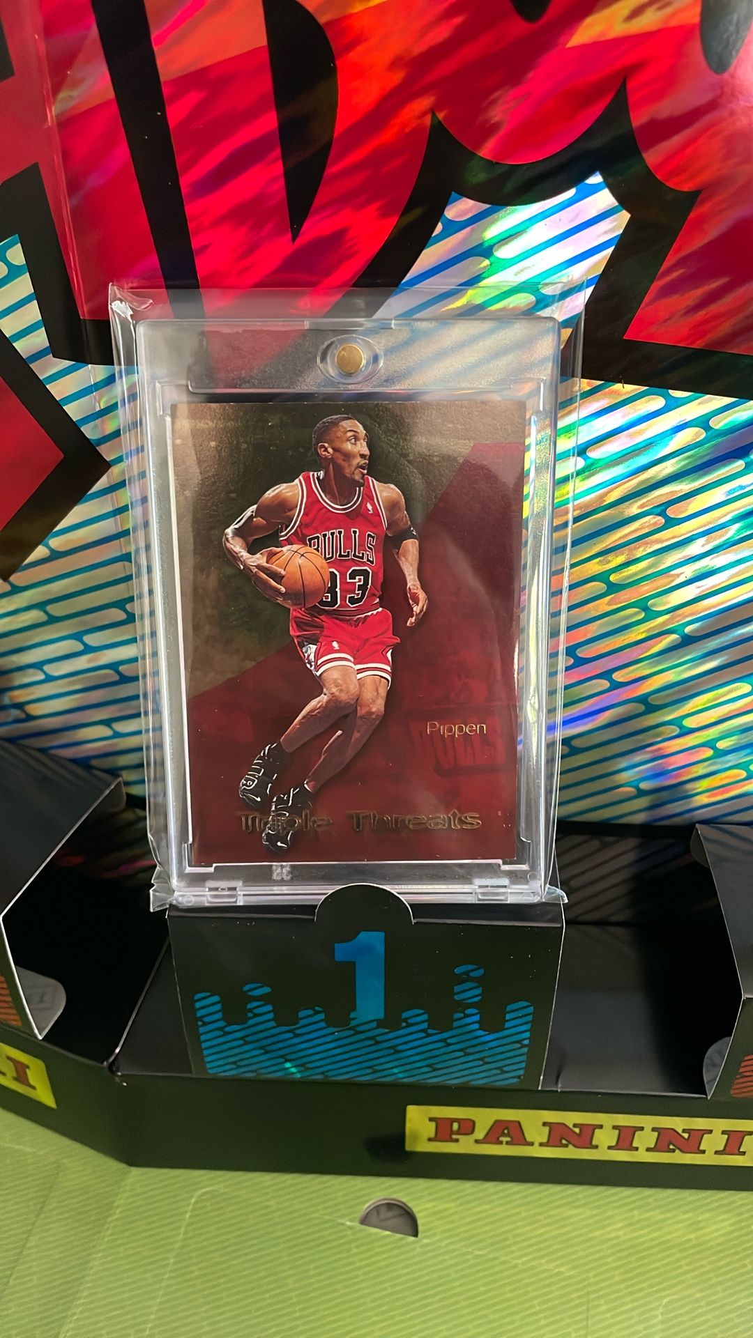 1996 Skybox Premium Triple Threats Scottie Pippen
