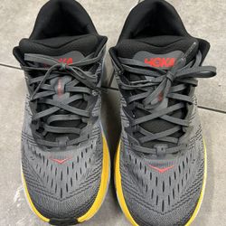 Running Shoes HOKA