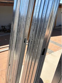 Metal de 1-5/8