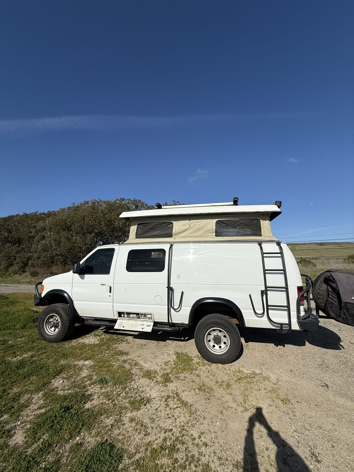 2005 Ford E350 Sportsmobile Extended Camper Van