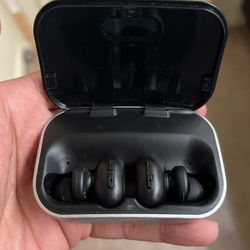 Wireless Headphones With Charger Case
