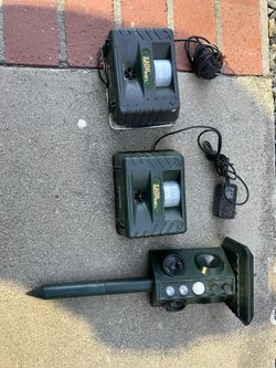 Animal/ Pest Repeller (Ultrasonic) 