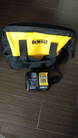 Charger 4 amp n bag