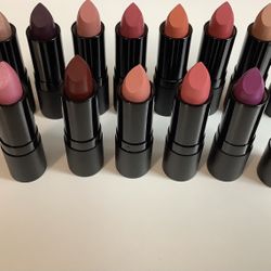 Zuliana Beauty 15 Shades of Lipsticks - Bundle Of 120pcs