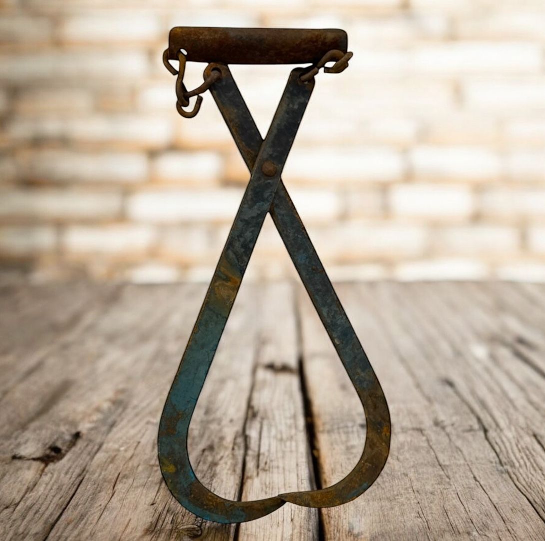 Antique Cast Iron Ice Tongs 13” Primitive Rustic Utility Tool Early 1900s