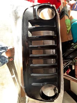 Jeep Wrangler JL GrilleGrille. $125 OBO