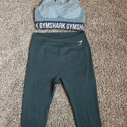 Gymshark Sports Bra & Capri Leggings Dark Green Women’s Medium