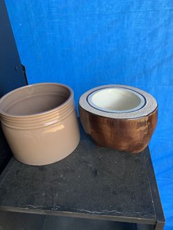 Pots/ Bowls. Not Sure What They R Used For