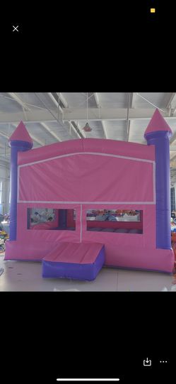 Bounce House 