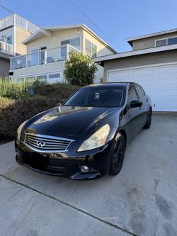 2011 Infiniti G37