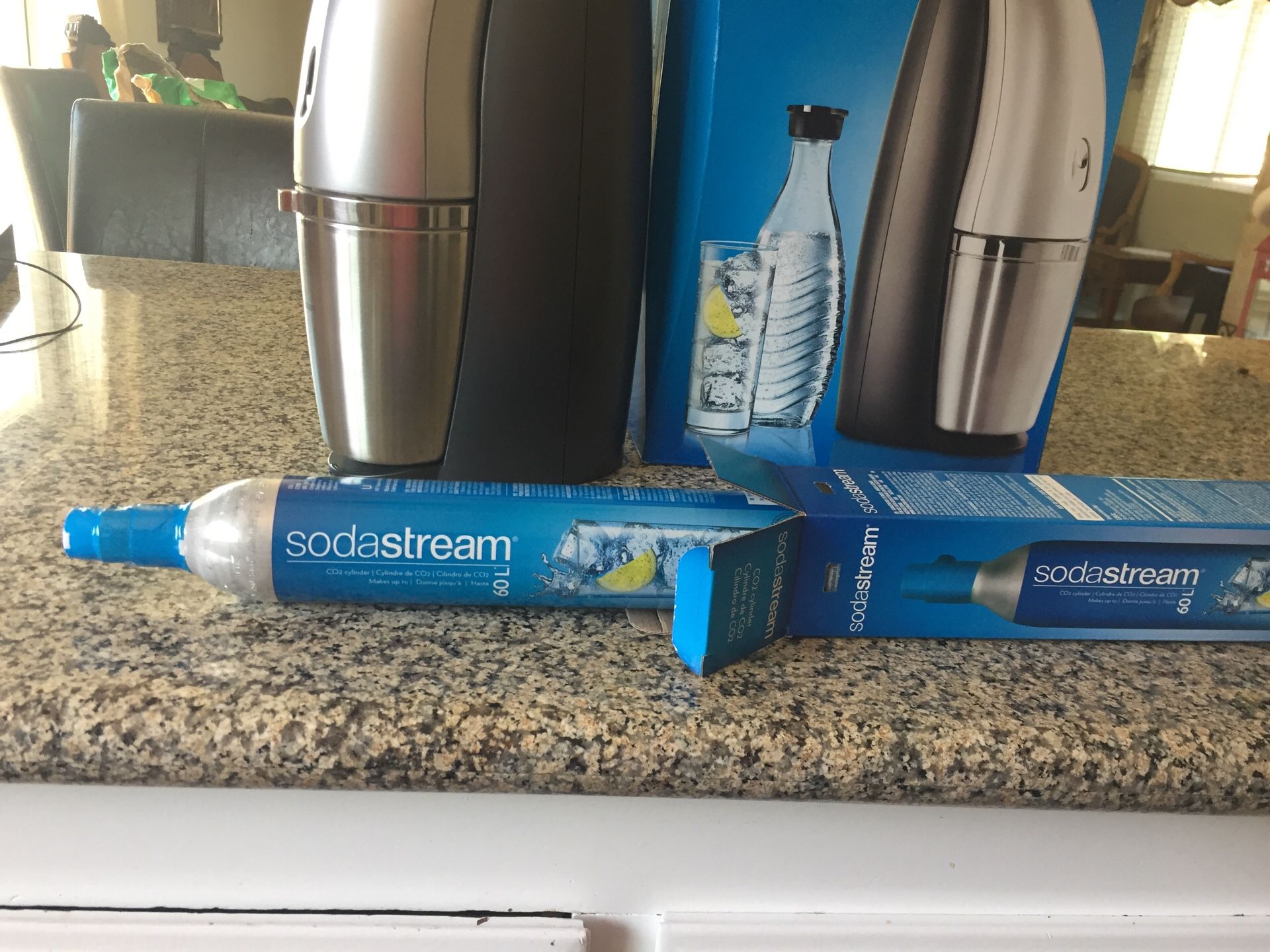 SodaStream Machine for Sale in San Dimas, CA - OfferUp