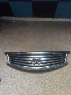 G37 Sedan Grill OEM