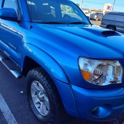 Vendo Olacanbio Jalando Bien Título Limpio Ac Emisión 4 Llantas Nuevas Solo Interesado 