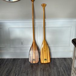 Bending Branches 48″ 14° Bent Wooden Canoe Paddle – Rockgard Tip, Excellent Condition