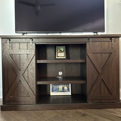 LUXURY FARMSTEAD-WOOD TV STAND SALE! — EVERYTHING MUST GO BY FRIDAY 11/17!