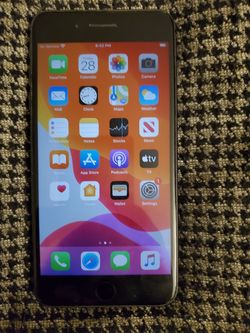Apple iPhone 8 plus 64gb black unlocked