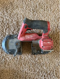 M12  Milwaukee bandsaw