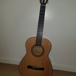 Sunlite 3/4 Classical Guitar