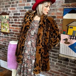 Vintage Faux Fur Tiger/Leopard Coat Lined Pockets Oversized Small 