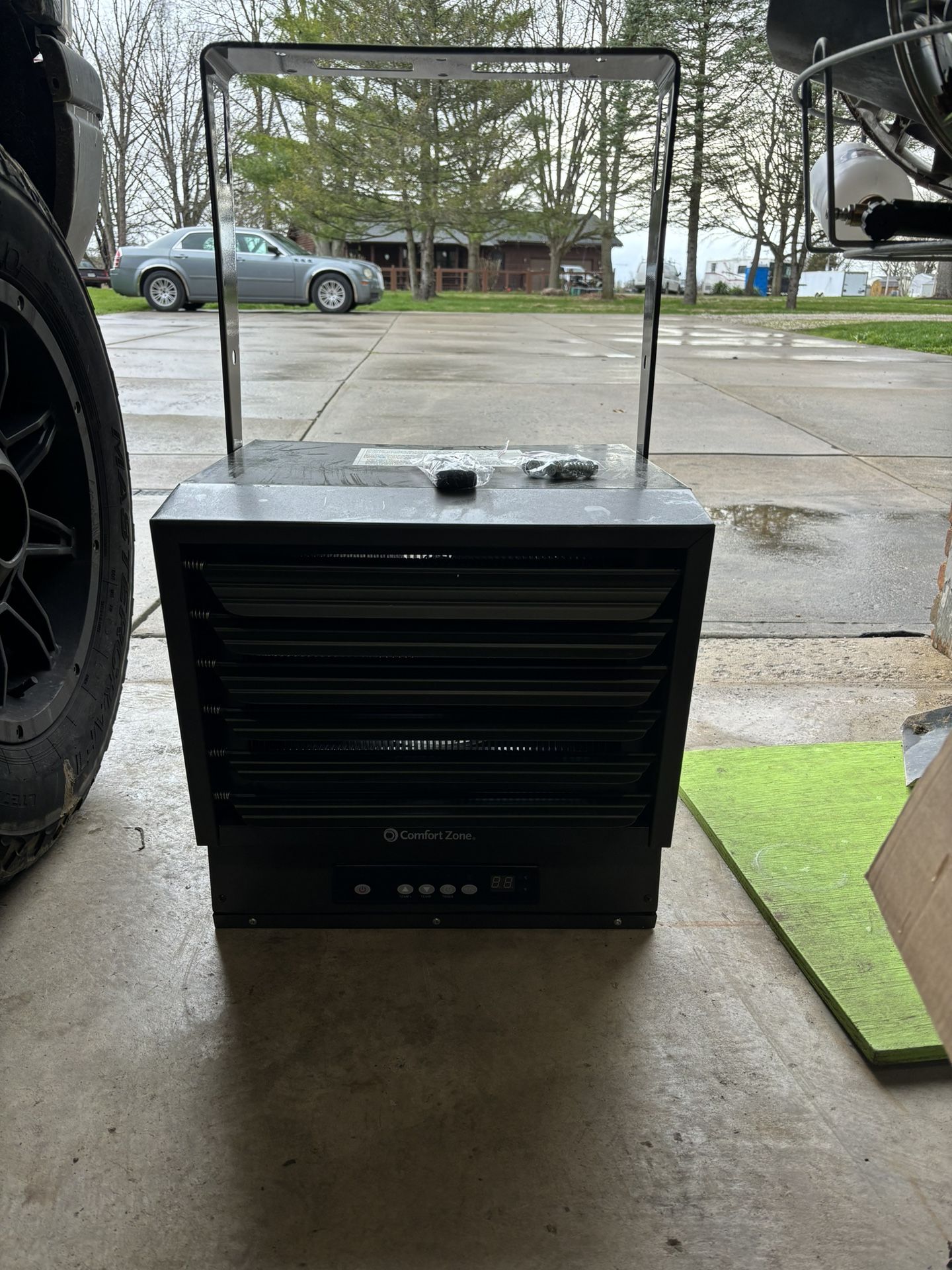 New Comfort Zone Industrial garage heater