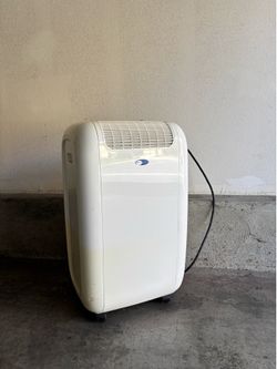 LARGE PORTABLE AIR CONDITIONER UNIT