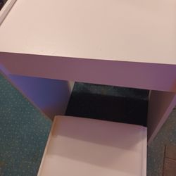 Vanity Desck  With Mirror  & Storage Make Up /hidden 
