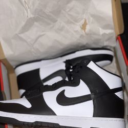 Nike Dunk Panda