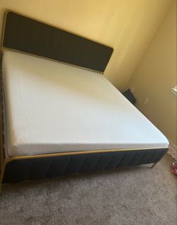 Queen bed
