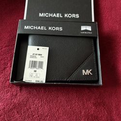 Black Michael Kors Wallet