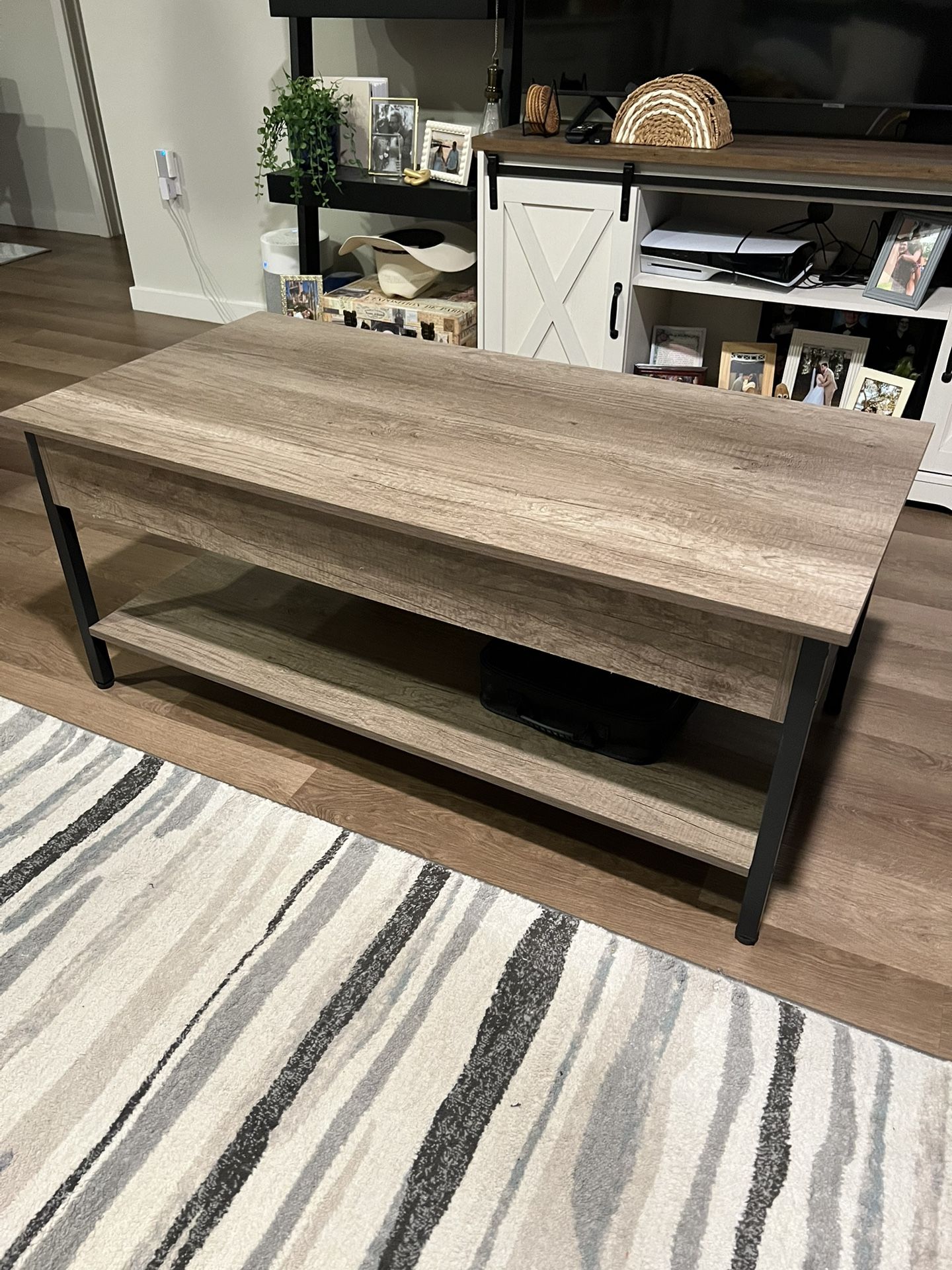 Raising Coffee Table