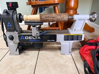 Delta ShopMaster Midi Lathe