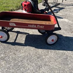 Radio Flyer Red Wagon 