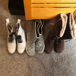 Women’s Boots  Lot 