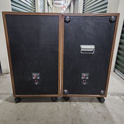 Jamo Power 330s loudspeakers