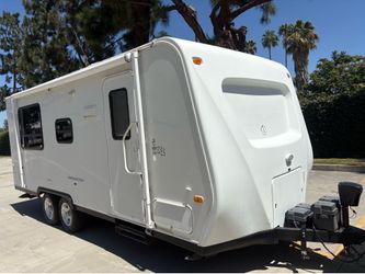 2009 Spree KZ 210 23FT Lite/W Bunk House Full Rear Slide Sleep 8 Travel Trailer