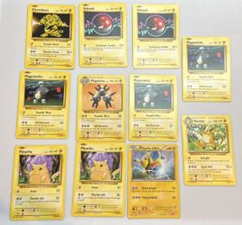 Pokémon Mix Lot Of 165
