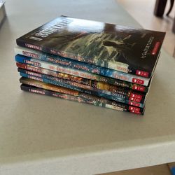 8 I Survived Books Paperback
