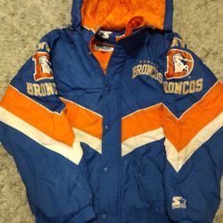 VINTAGE BRONCOS STARTER PULLOVER JACKET for Sale in Lakewood, CO - OfferUp