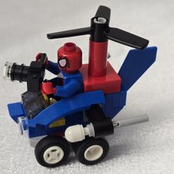 Lego Spiderman Mini Car With Minifigure *MISSING ONE WHITE MISSILE PIECE