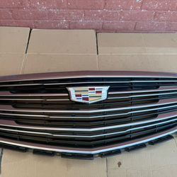 2017-2018-2019 Cadillac XT5 Front Grill