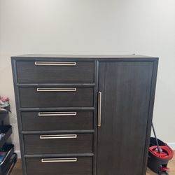 Wayfair dresser Assembled 